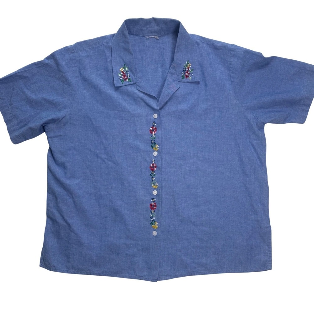 Vintage‎ Blue Chambray Floral Embroidered Short Sleeve Button Up Shirt Womens XL